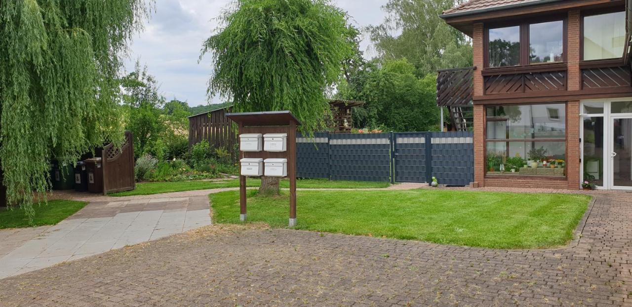 Froschkoenig Mit Teichblick Trendelburg Exterior foto